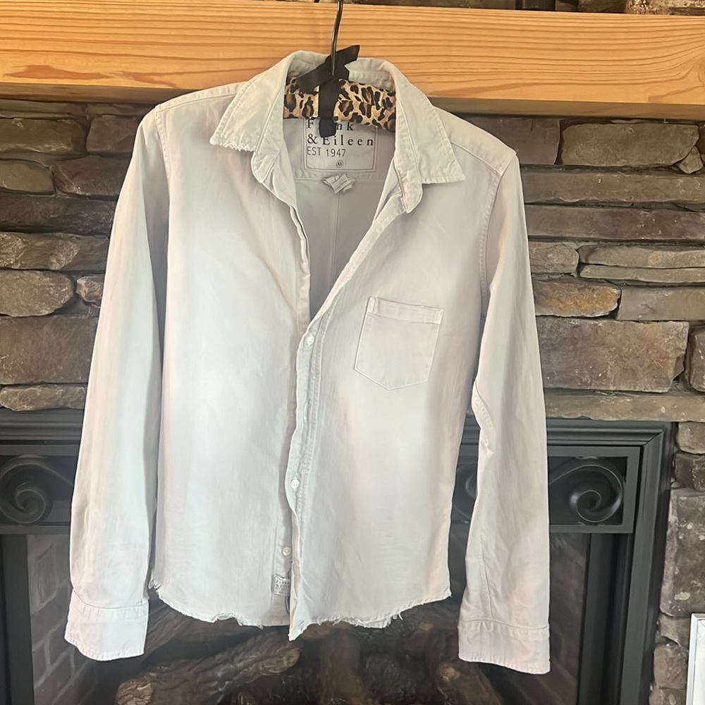 New Frank & Eileen Barry Distressed shirt gray size xs - Picture 2 of 11